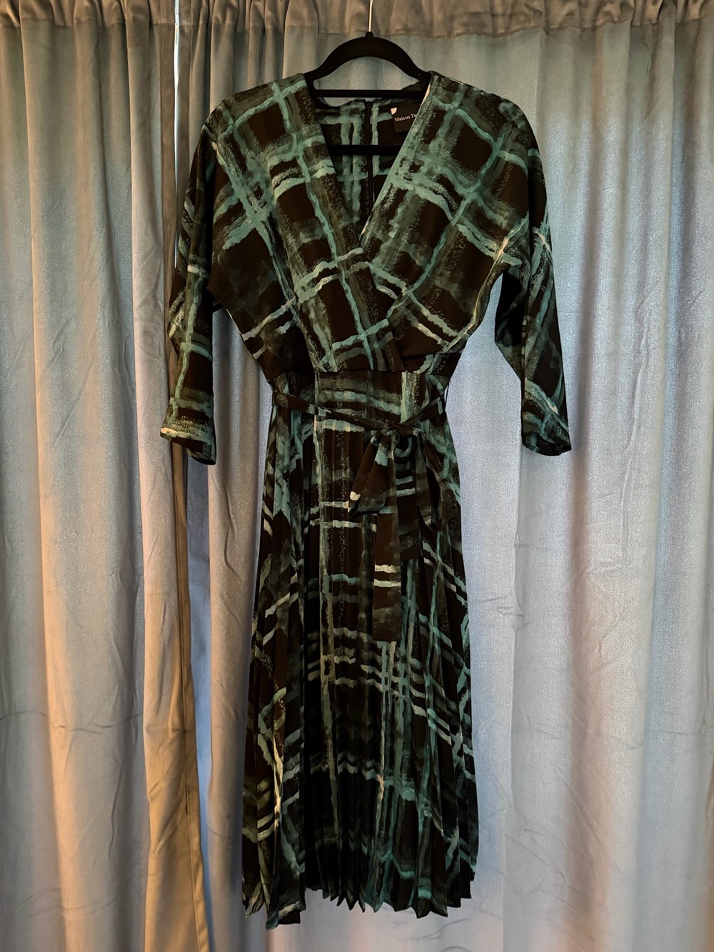 Green/Blue & Black Pleated Midi Dress